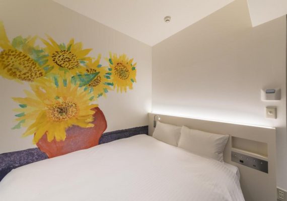 Premium Lake View Suite