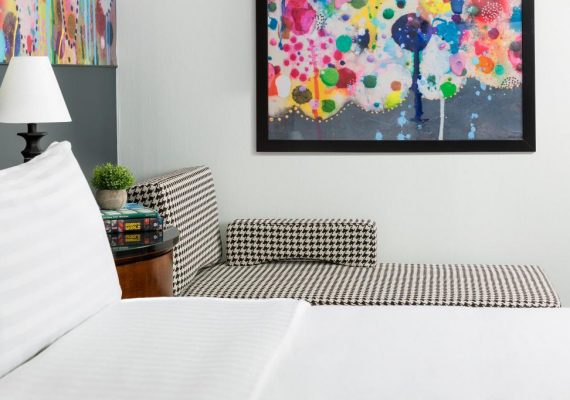 Premium Lake View Suite